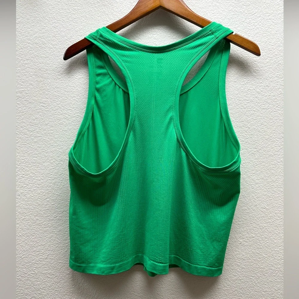 All In Motion Tank - Picture 2 of 3